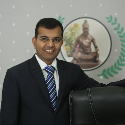 Dr. Kunal Kamthe